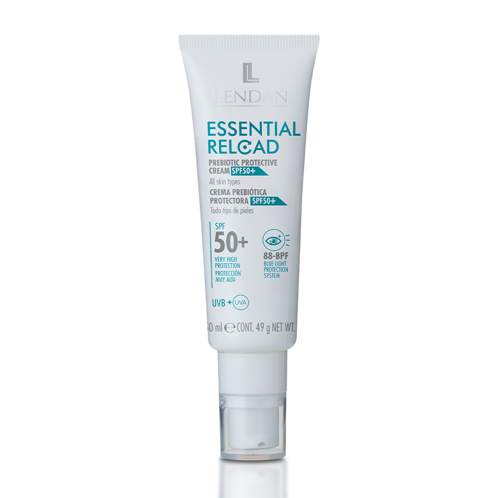 ESSENTIAL RELOAD Protective Prebiotic Cream SPF 50